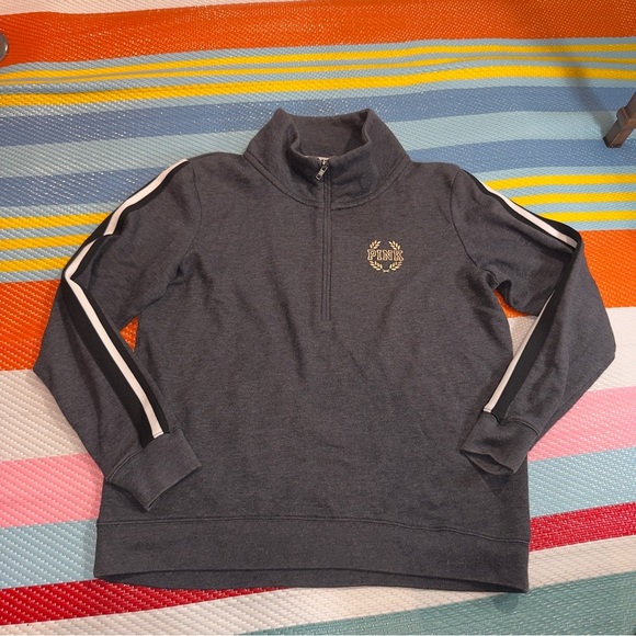 Victoria's Secret 1/4 Zip-Up Sweater Grey Leopard Print Women’s Size Medium - Picture 1 of 3